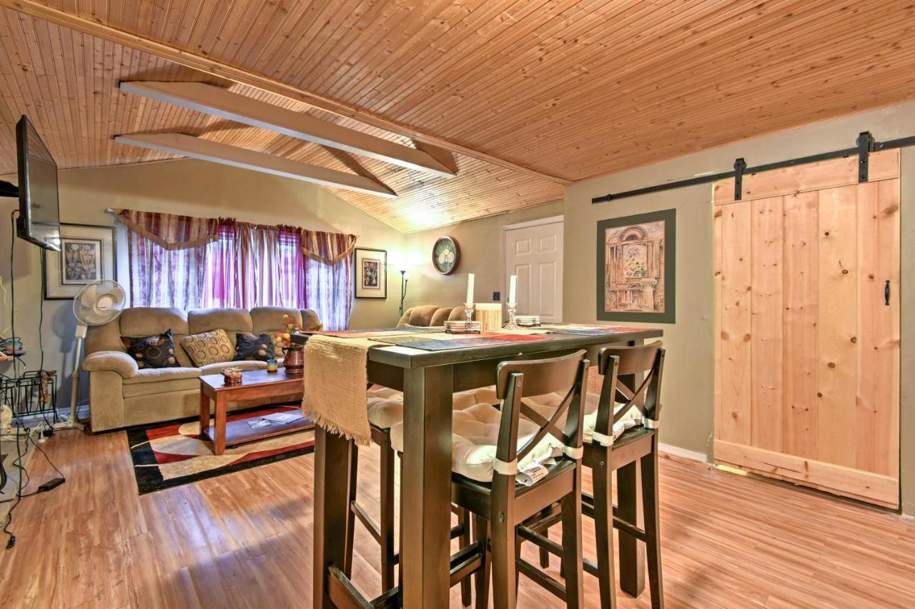 Cozy Arrowhead Lake Home With Sunroom And Pool Access! Pocono Lake Экстерьер фото